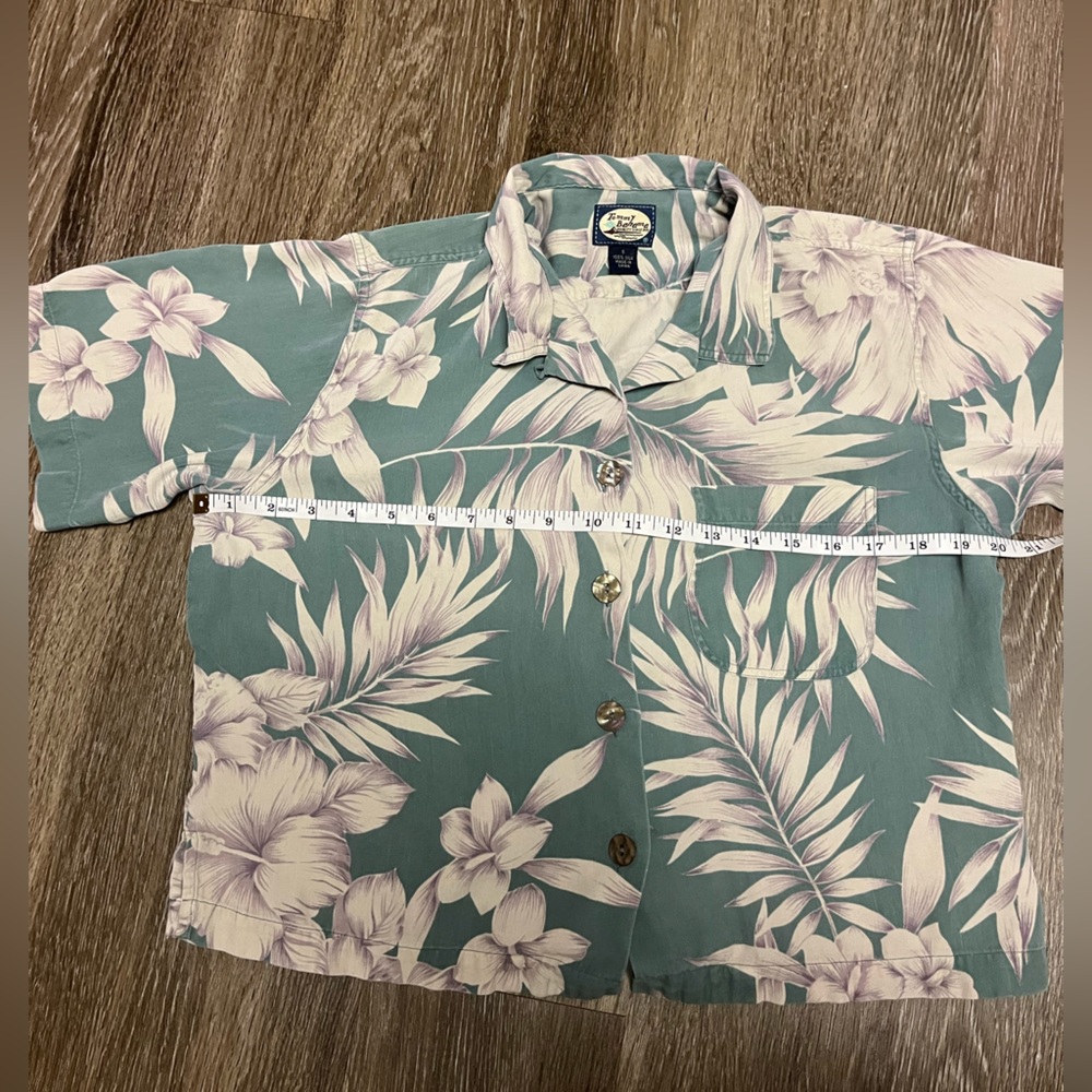 Tommy Bahamas small top